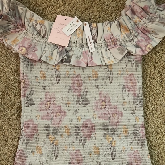 V. Chapman Floral Off-Shoulder Midi Dress - Picture 4 of 4